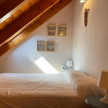 Duplex Con Encanto En Διαμέρισμα Βιέλα